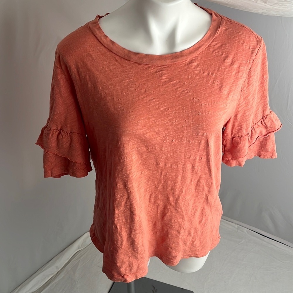 Dylan peach ruffle sleeve burnout t-shirt L